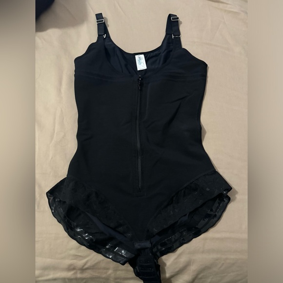 UPLady Style# 6153 Shapewear (fajas) Size 4XL - Picture 3 of 7